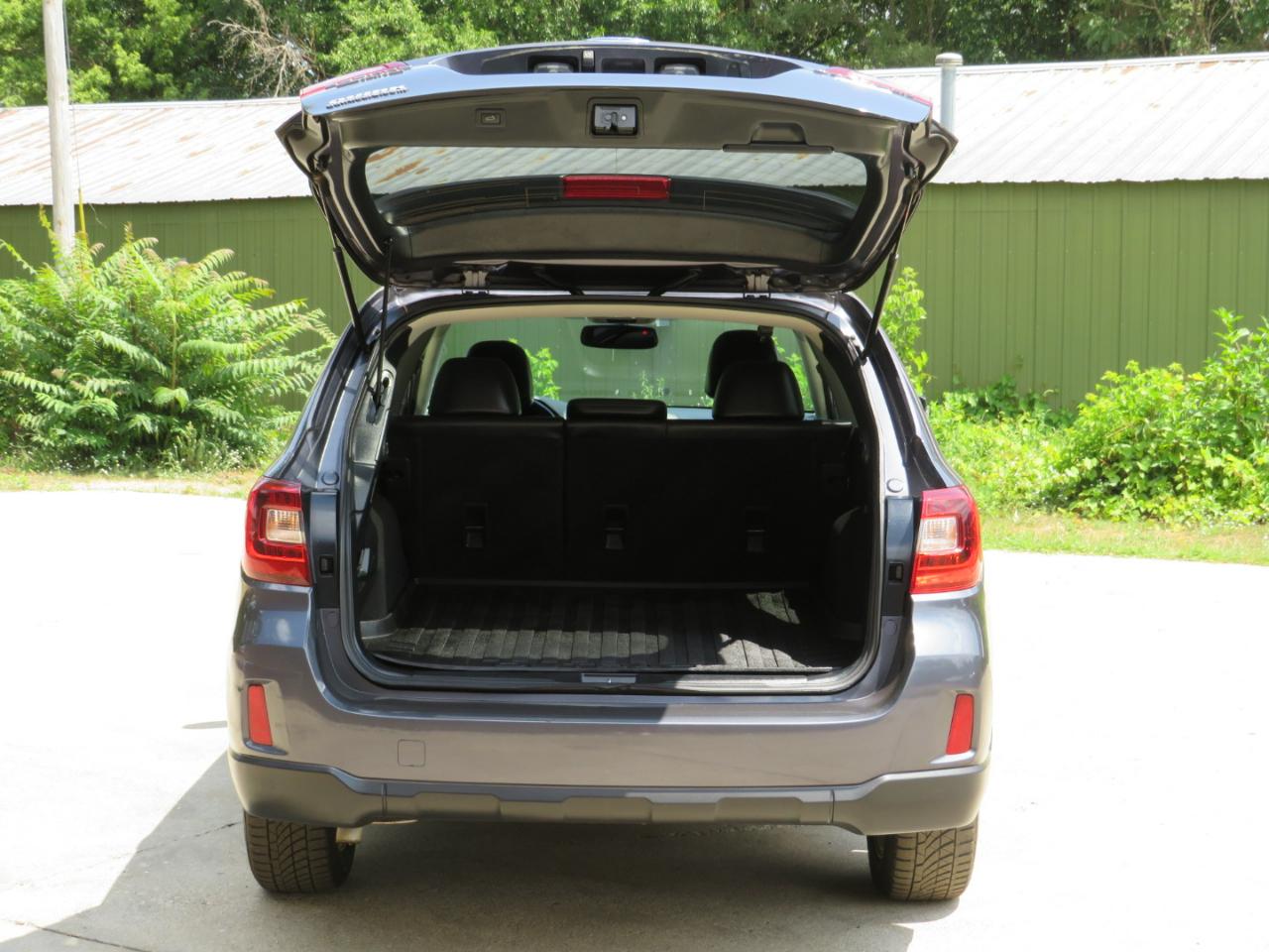 Subaru Outback 2.5i Limited 2015