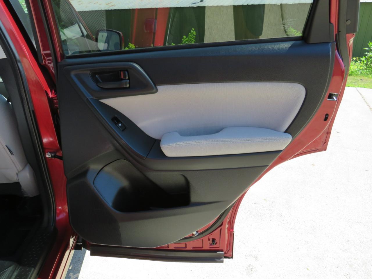 Subaru Forester 2.5i Premium 2015