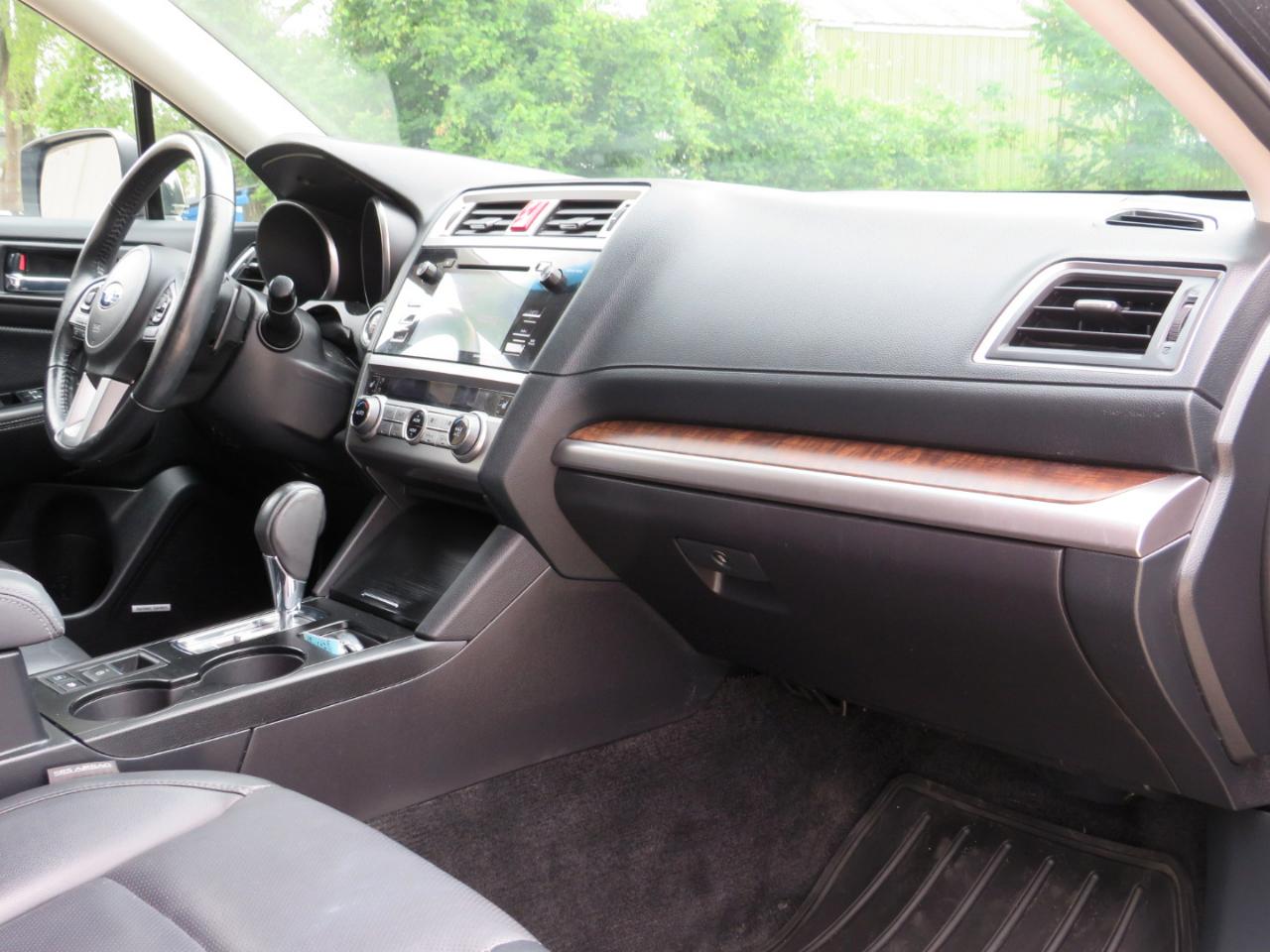 Subaru Outback 2.5i Limited 2015