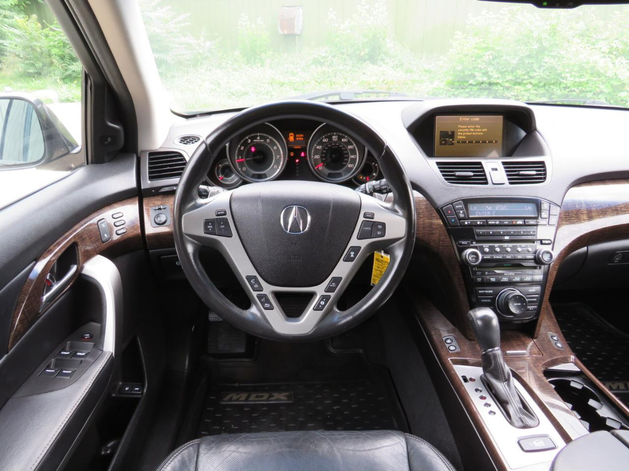Acura MDX 6-Spd AT w/Advance Package 2011