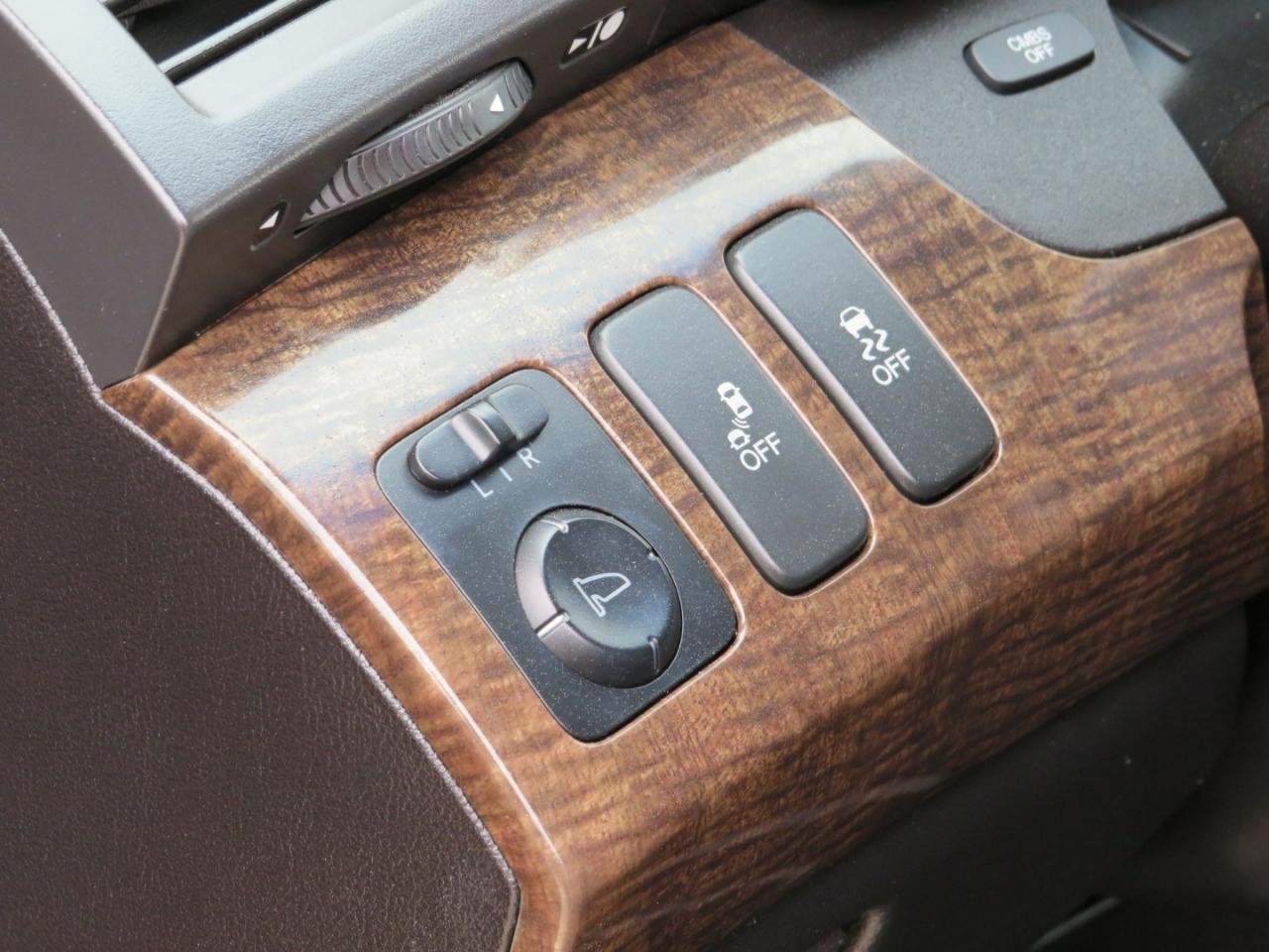 Acura MDX 6-Spd AT w/Advance Package 2011