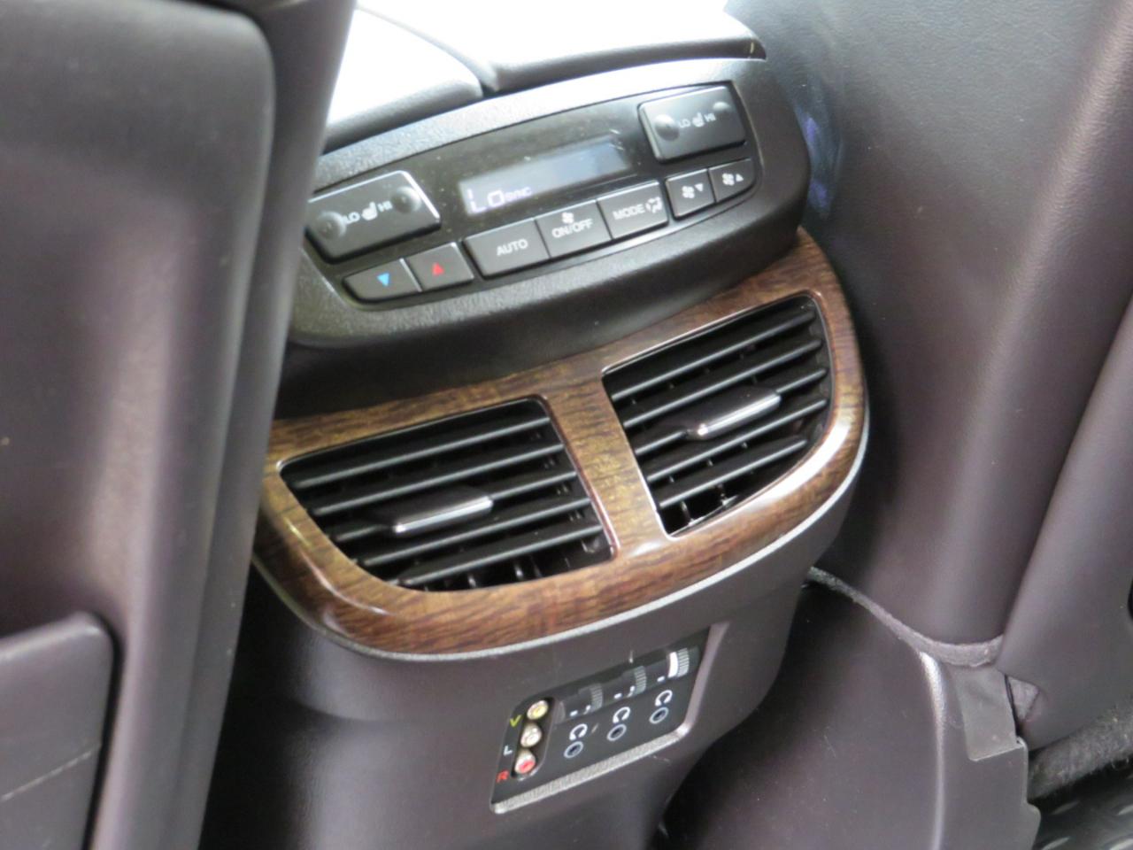 Acura MDX 6-Spd AT w/Advance Package 2011