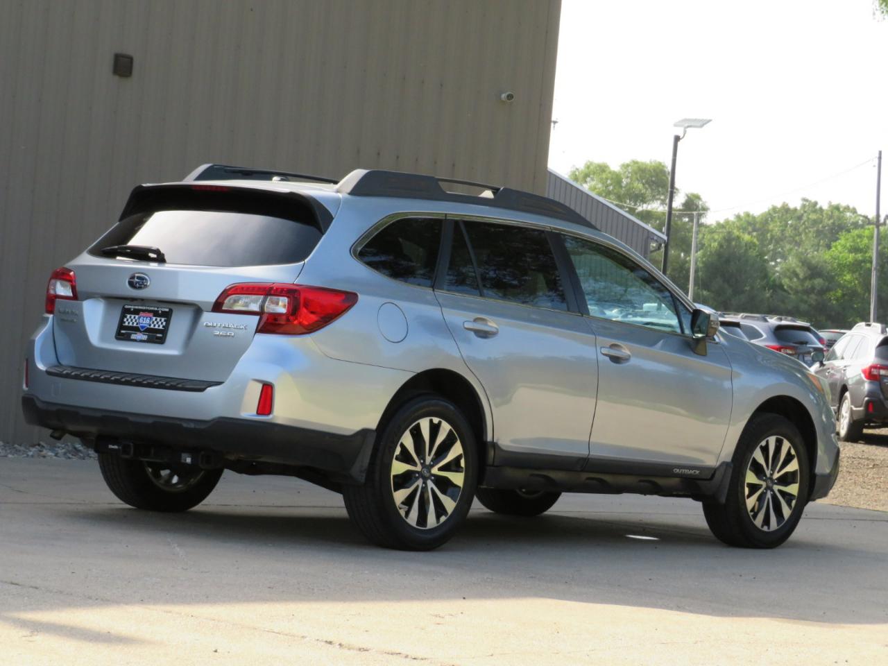 Subaru Outback 3.6R Limited 2015