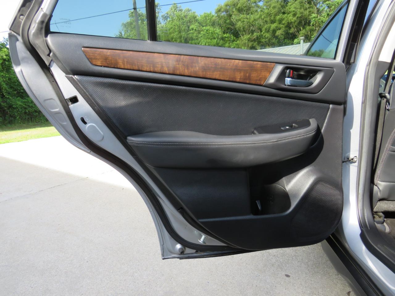Subaru Outback 3.6R Limited 2015