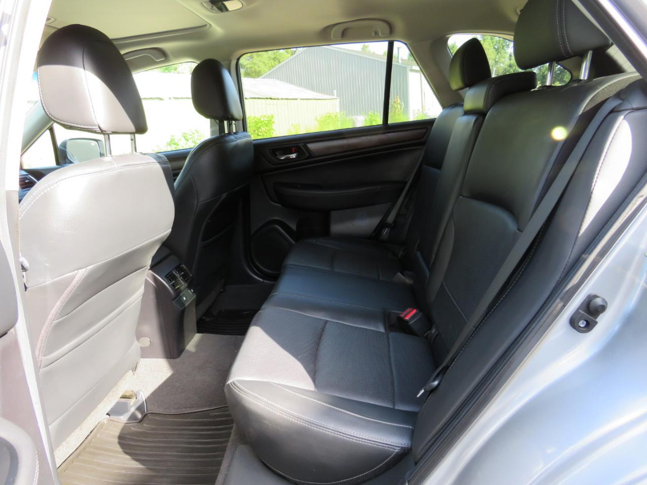 Subaru Outback 3.6R Limited 2015