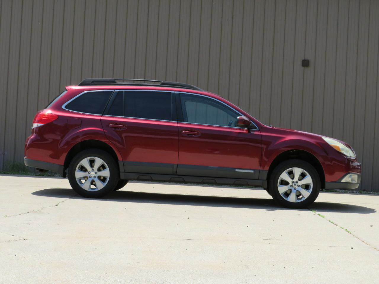 Subaru Outback 2.5i Limited 2012
