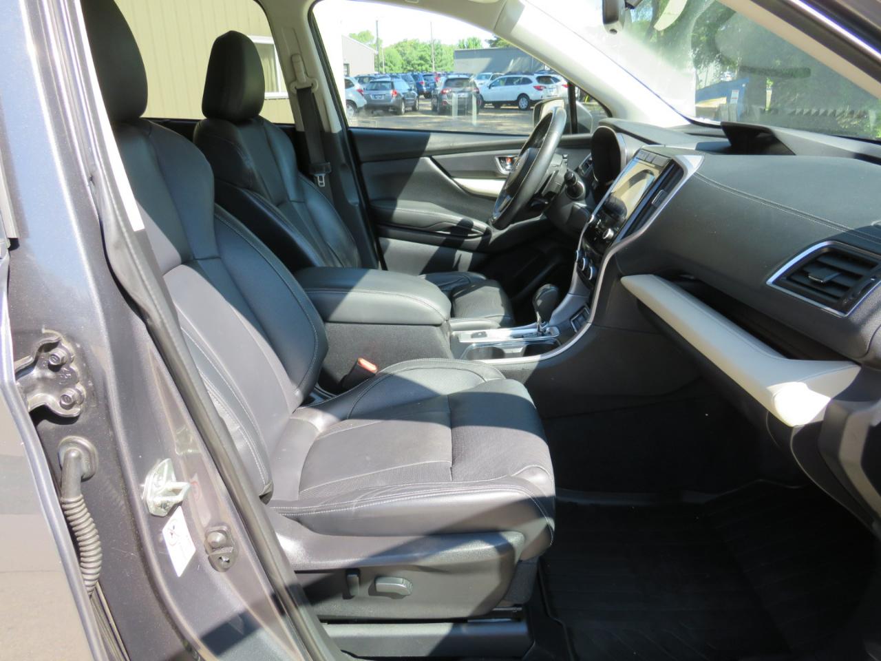 Subaru Ascent Limited w/7-Passenger 2020