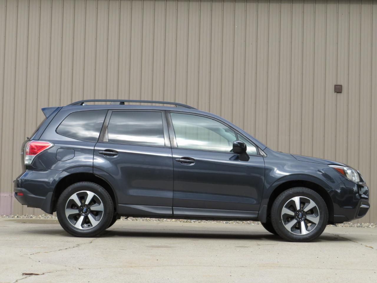 Subaru Forester 2.5i Premium PZEV CVT 2018