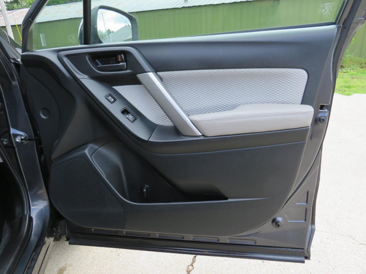 Subaru Forester 2.5i Premium PZEV CVT 2018
