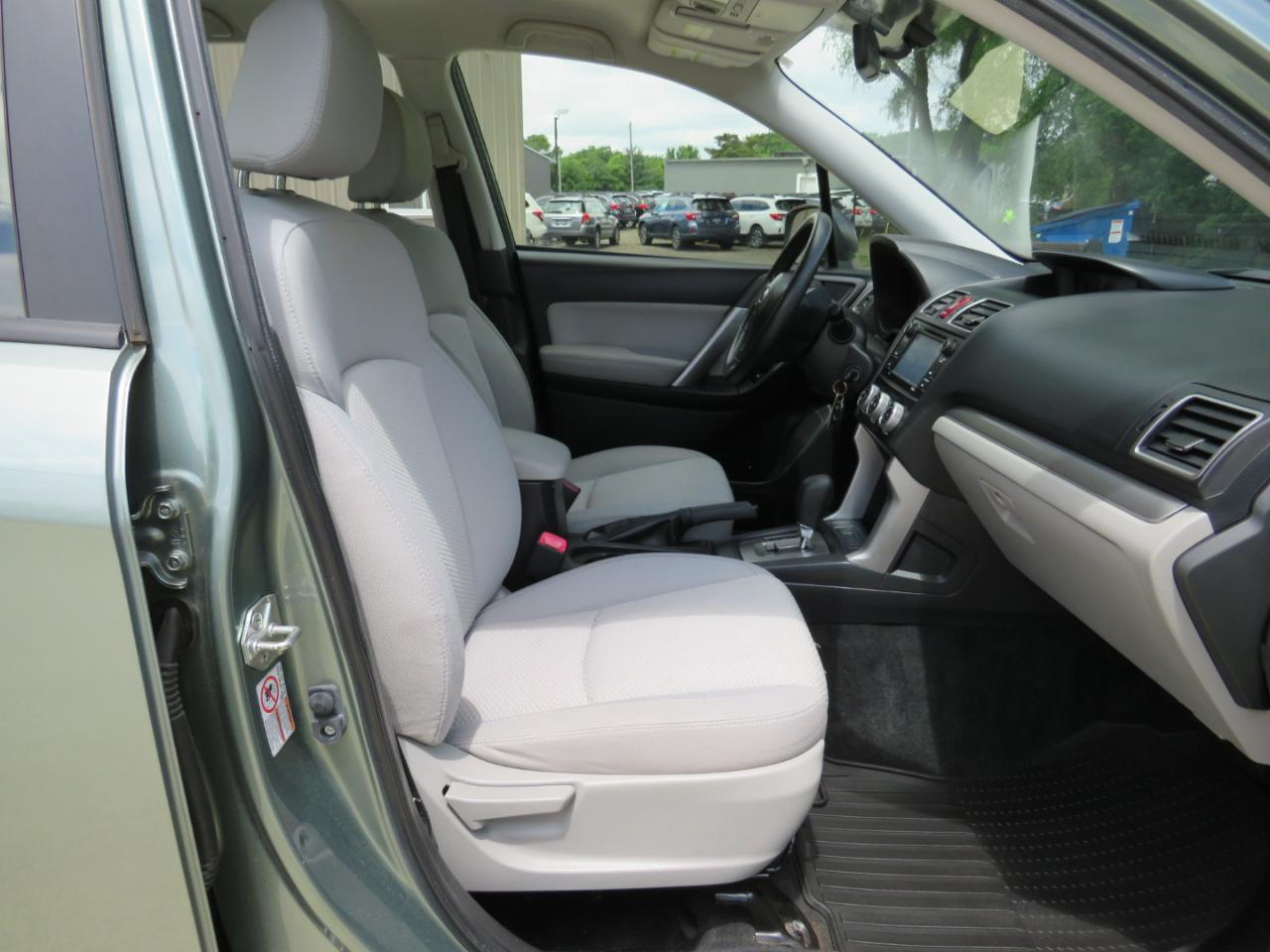 Subaru Forester 2.5i 2016