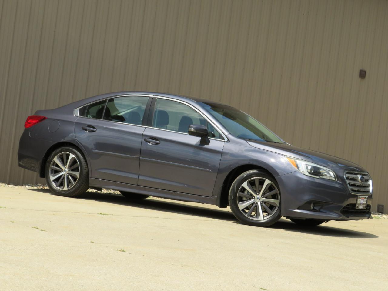 Subaru Legacy 3.6R Limited 2015