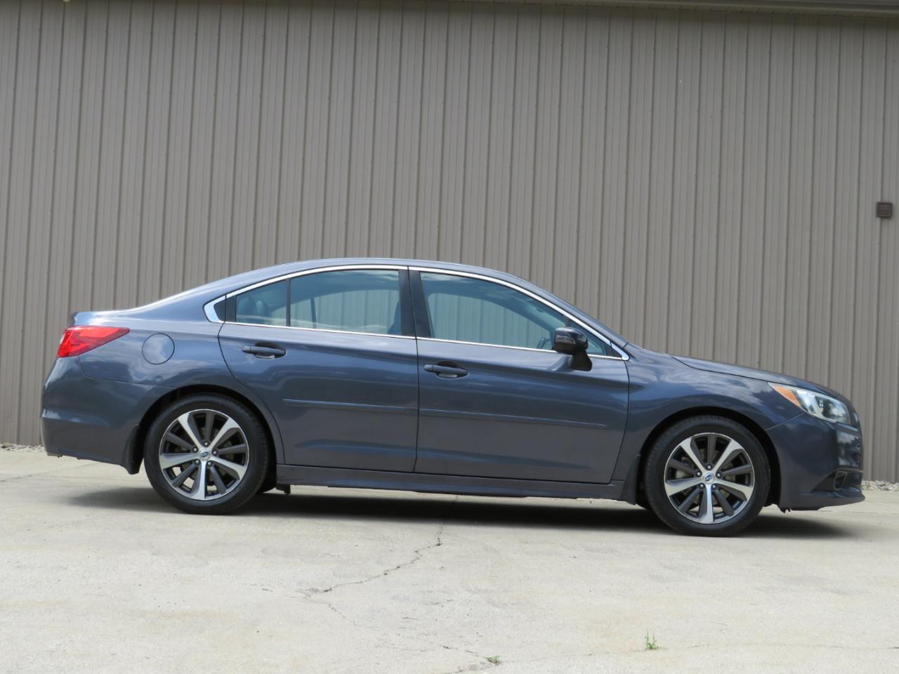 Subaru Legacy 3.6R Limited 2015