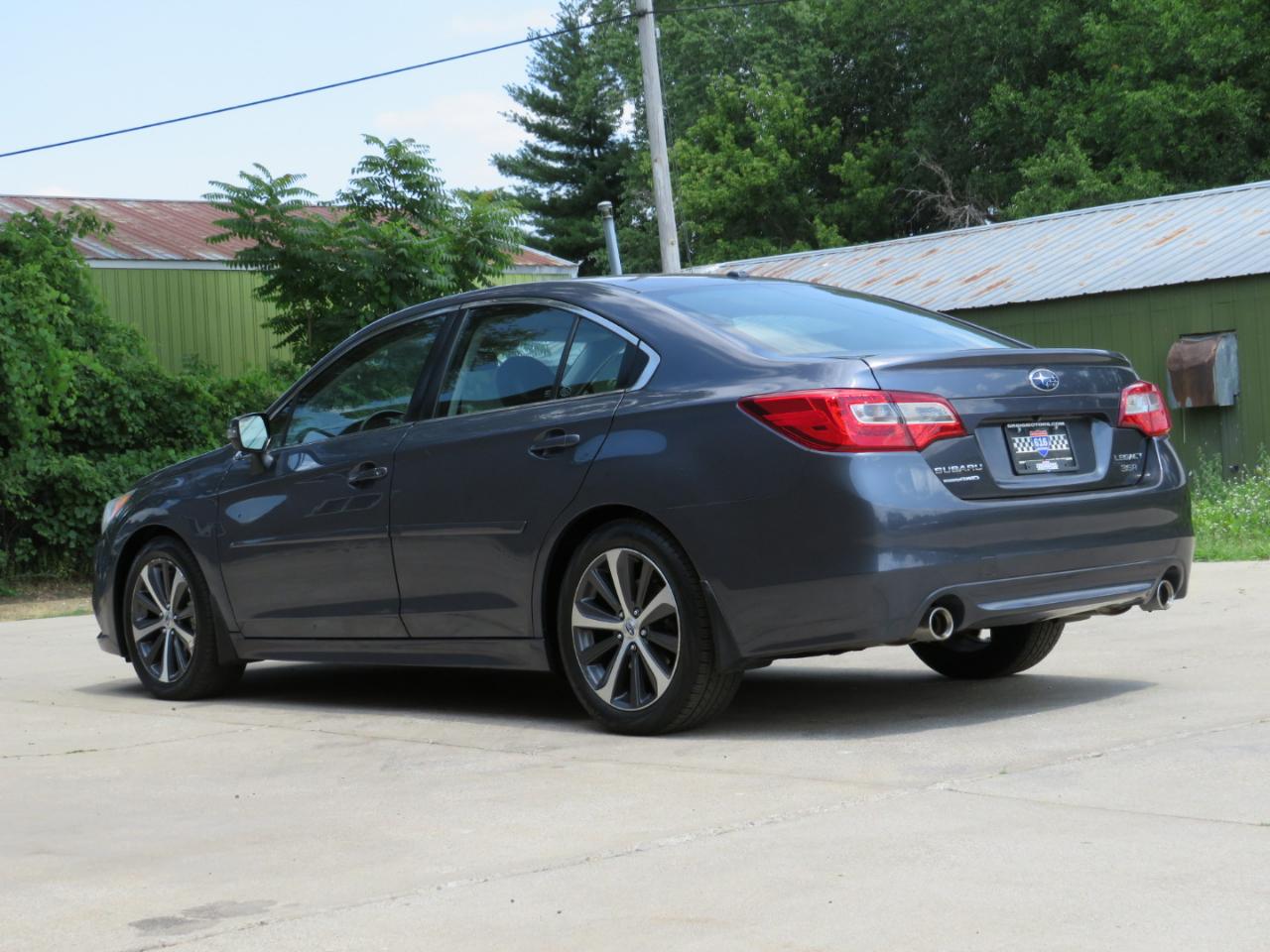 Subaru Legacy 3.6R Limited 2015