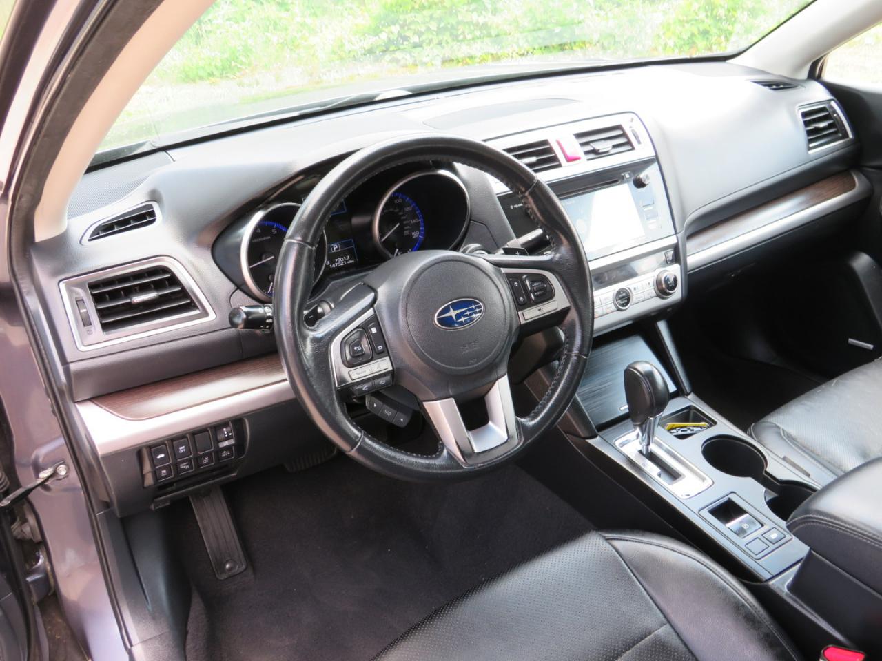 Subaru Legacy 3.6R Limited 2015