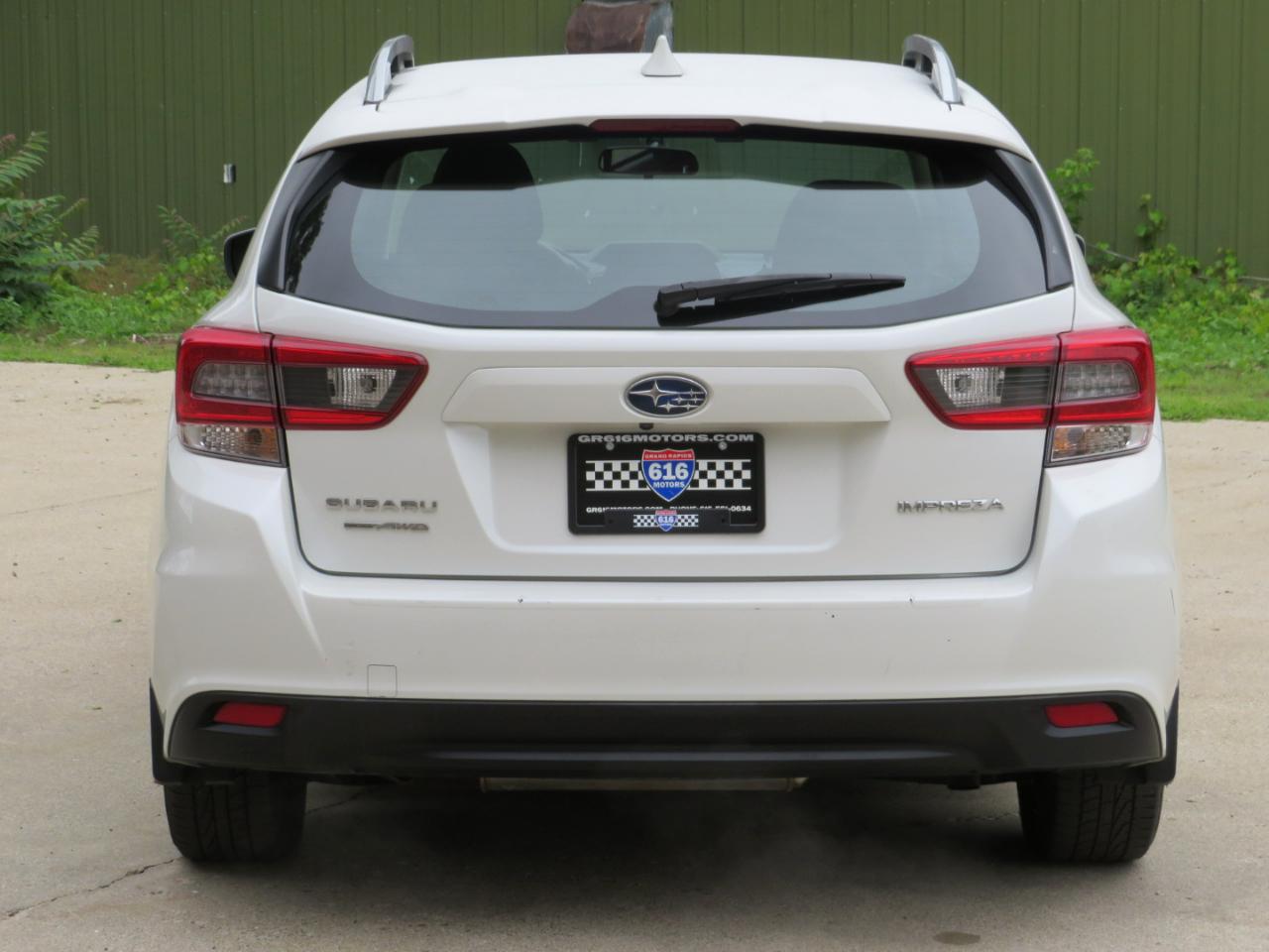 Subaru Impreza 2.0i Premium CVT 5-Door 2022