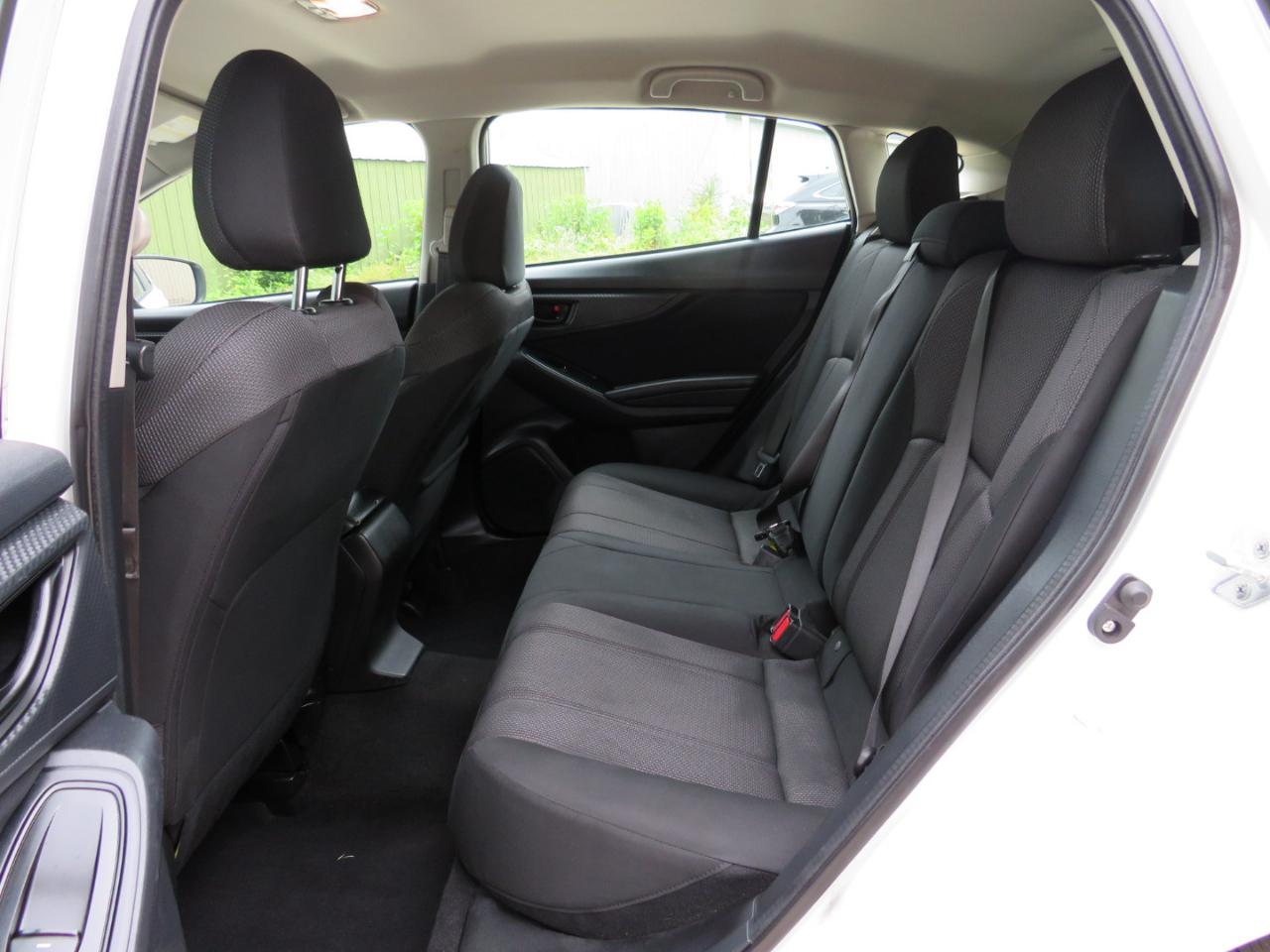 Subaru Impreza 2.0i Premium CVT 5-Door 2022