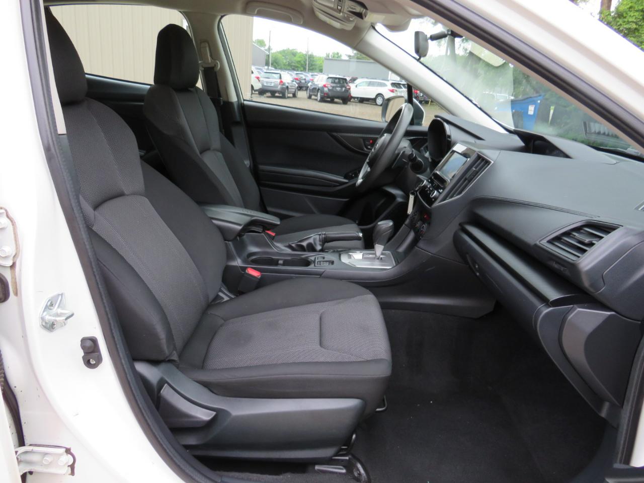 Subaru Impreza 2.0i Premium CVT 5-Door 2022