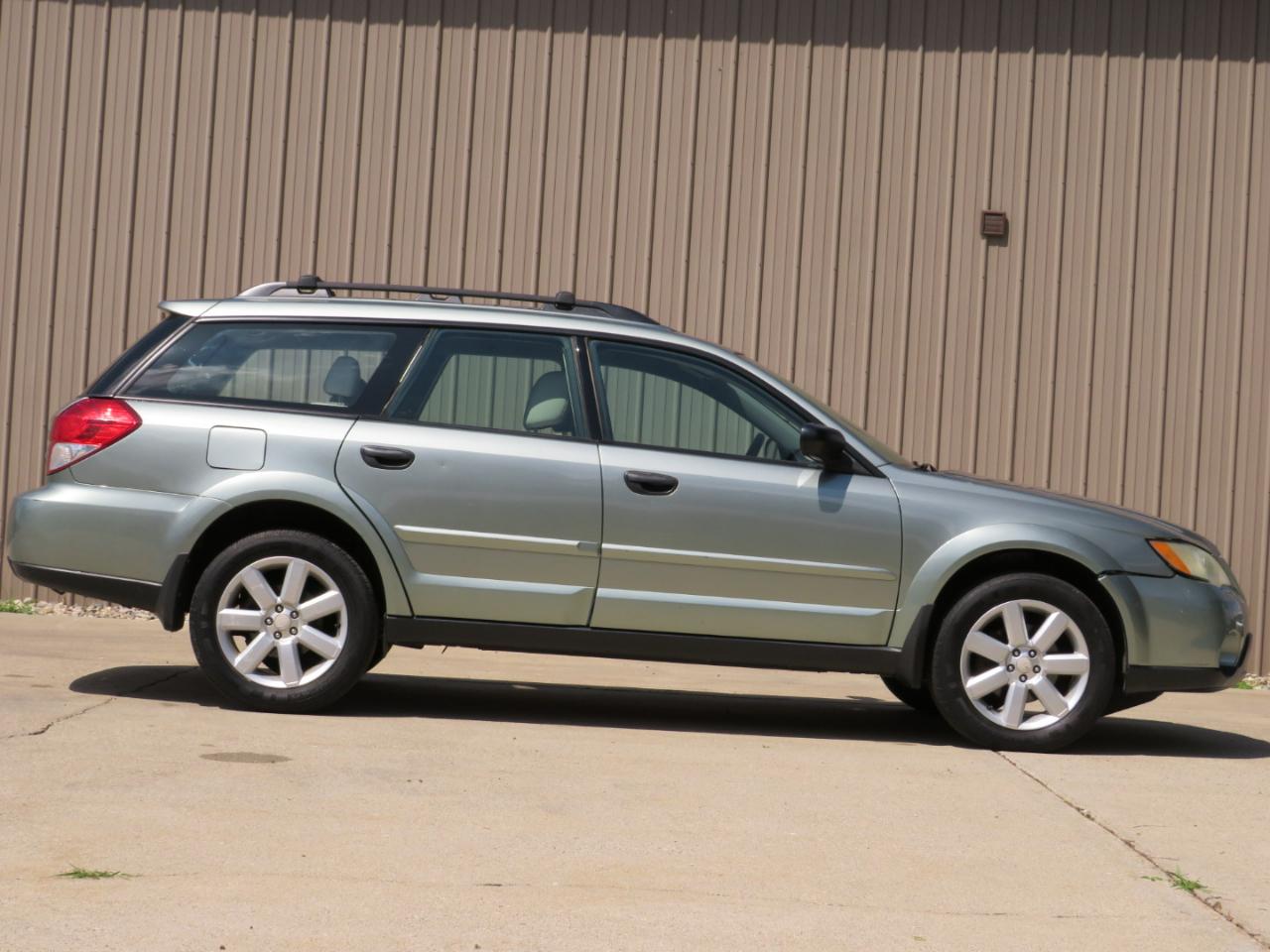 Subaru Outback 2.5i 2009