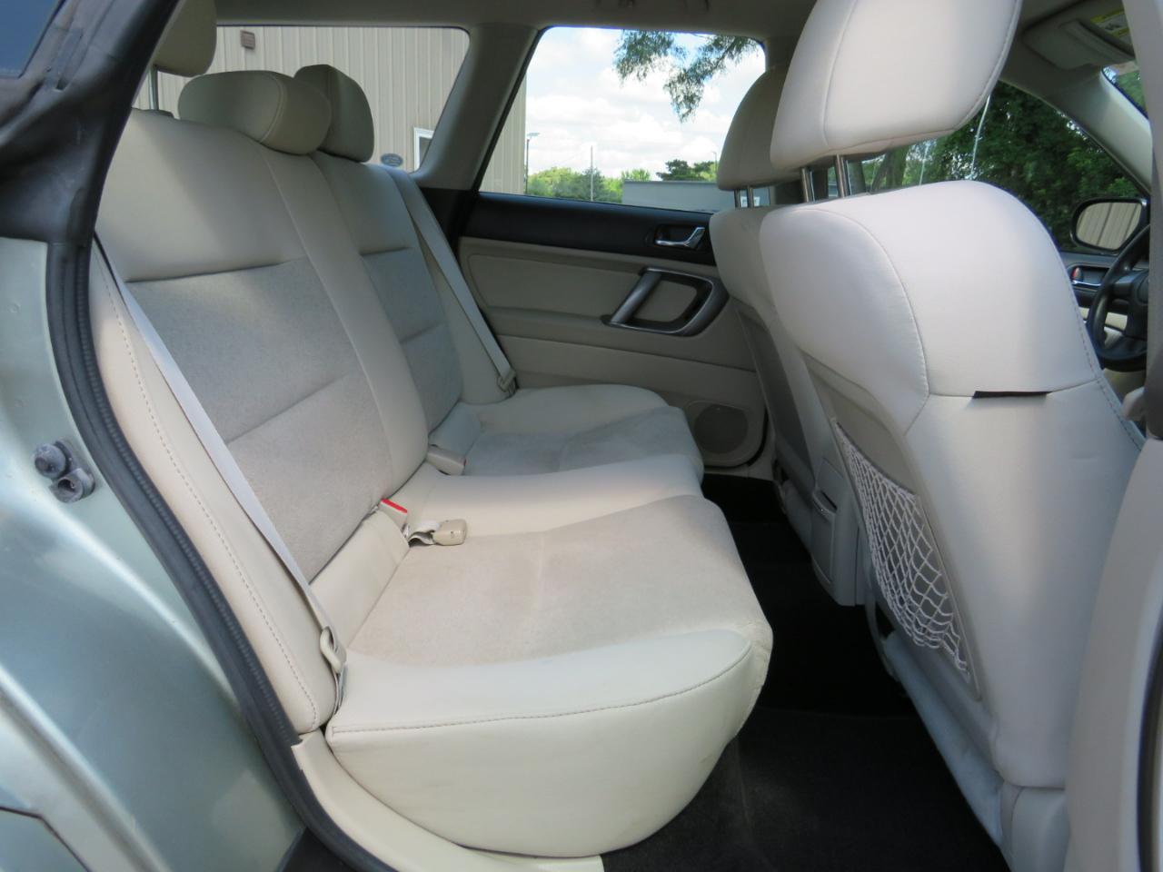 Subaru Outback 2.5i 2009