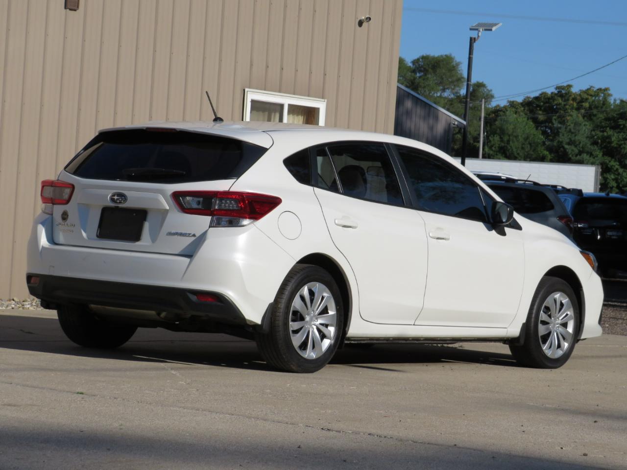 Subaru Impreza 2.0i 5M 5-Door 2022