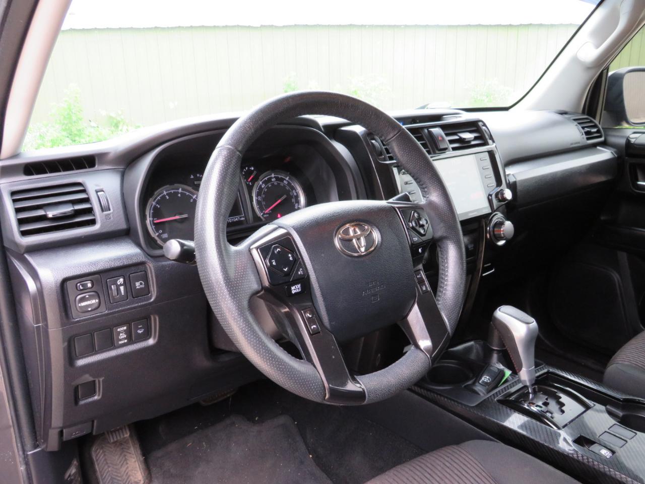 Toyota 4Runner TRD Off-road 4WD 2022