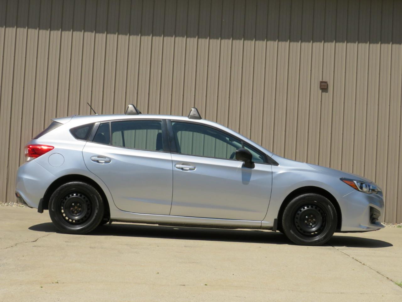 Subaru Impreza 2.0i CVT 5-Door 2017