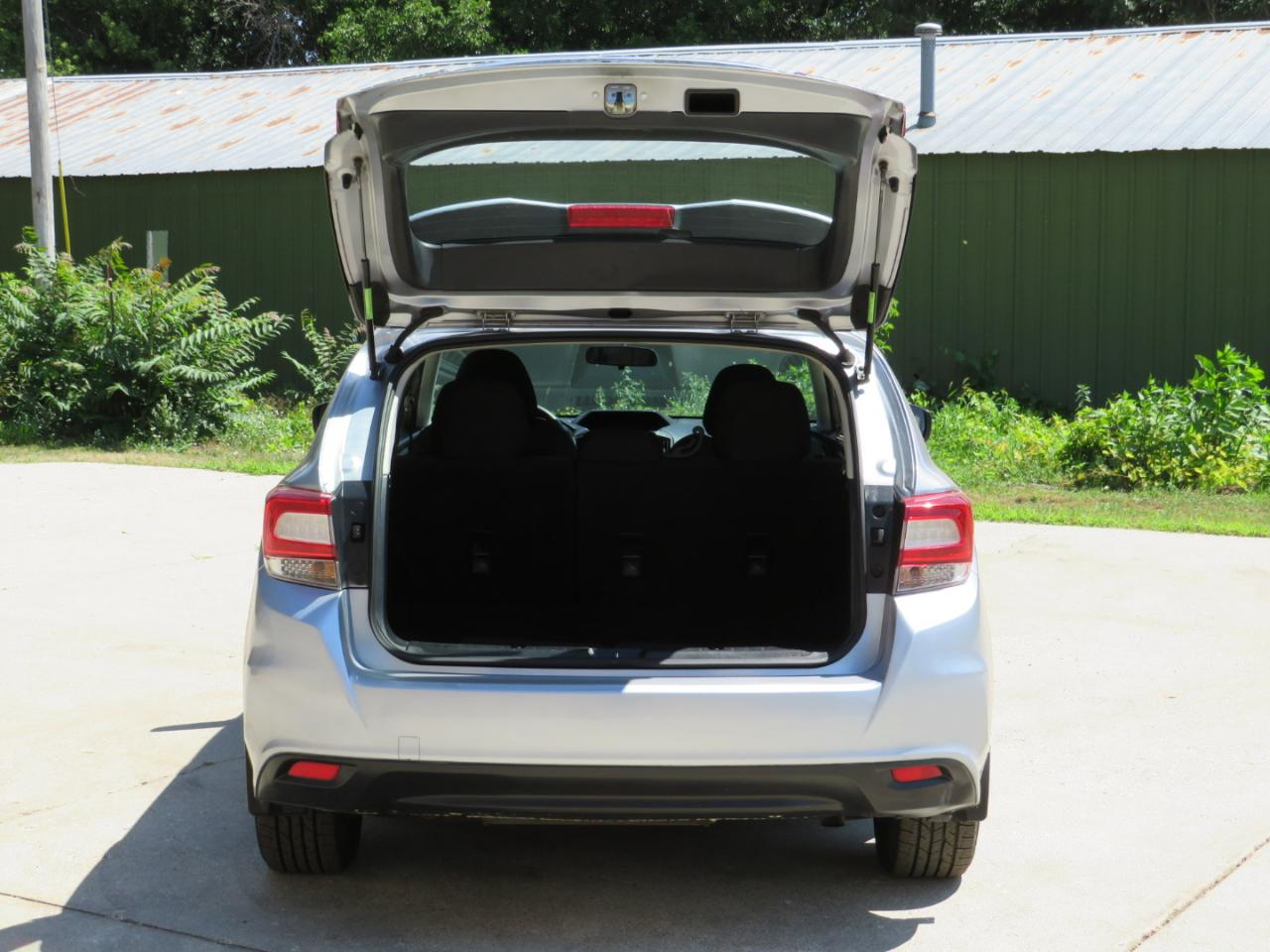 Subaru Impreza 2.0i CVT 5-Door 2017
