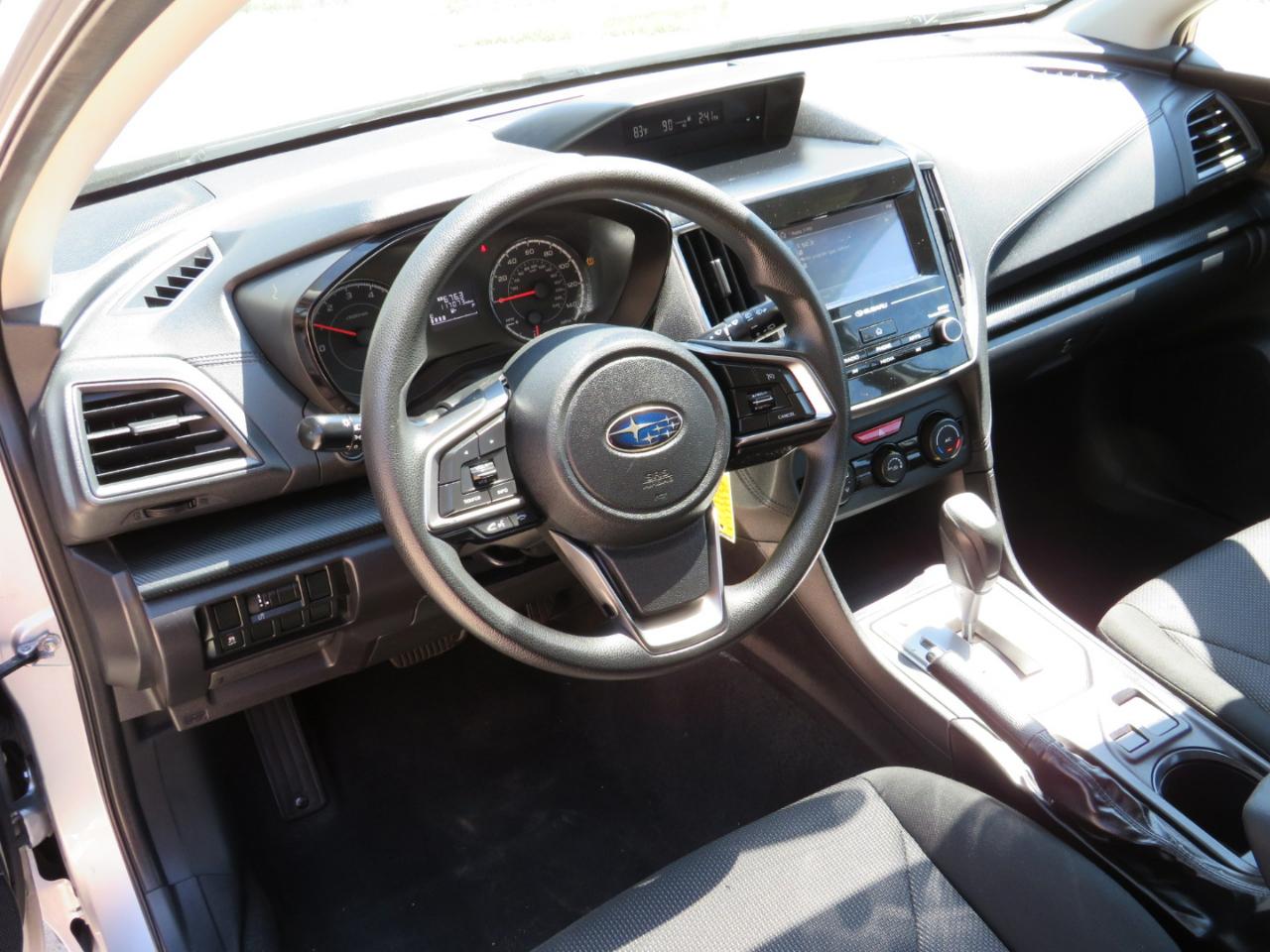 Subaru Impreza 2.0i CVT 5-Door 2017