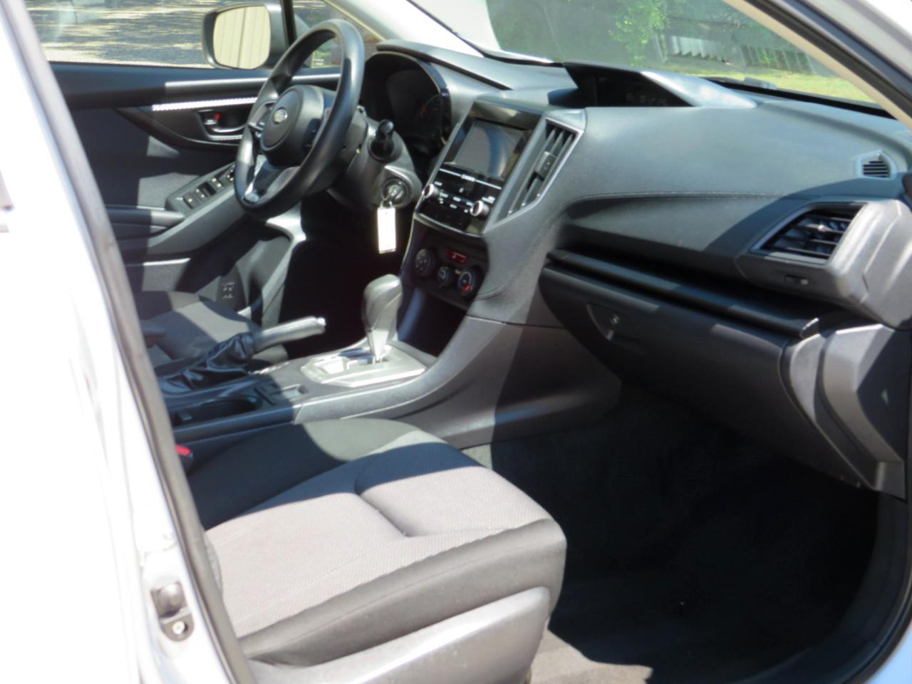 Subaru Impreza 2.0i CVT 5-Door 2017