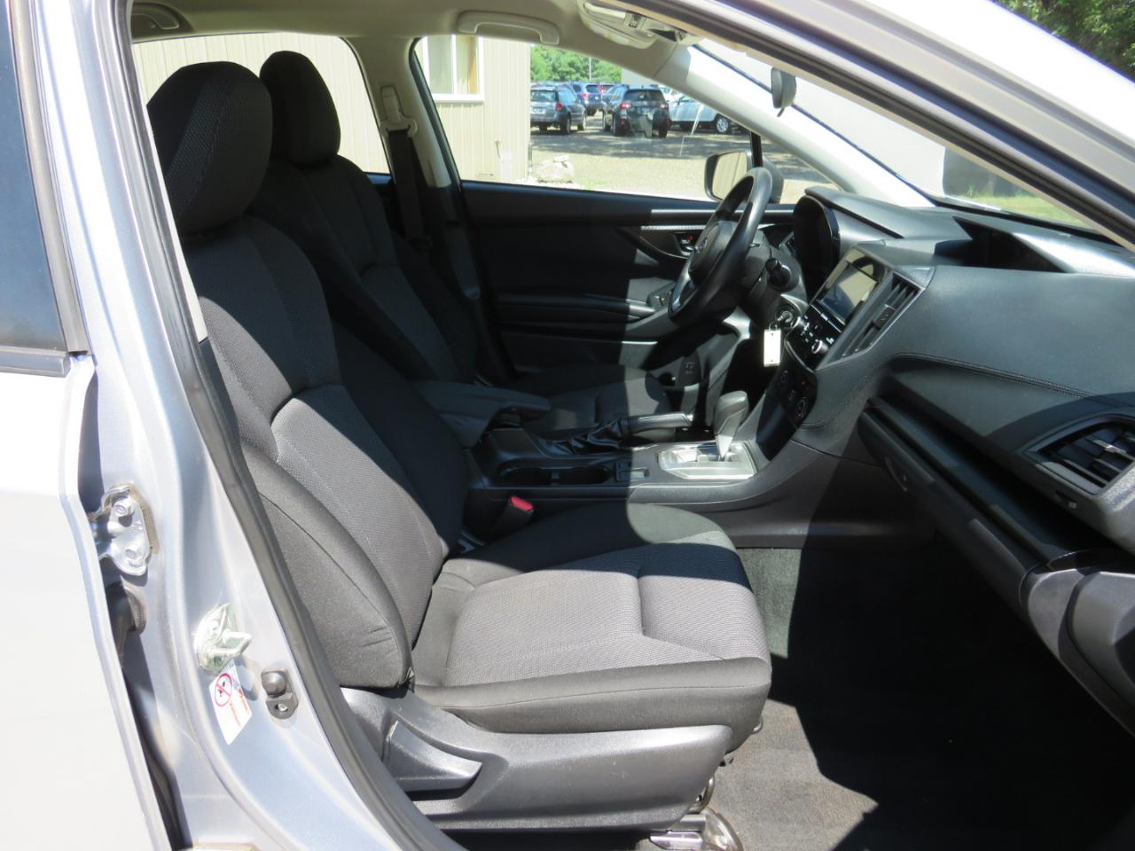 Subaru Impreza 2.0i CVT 5-Door 2017