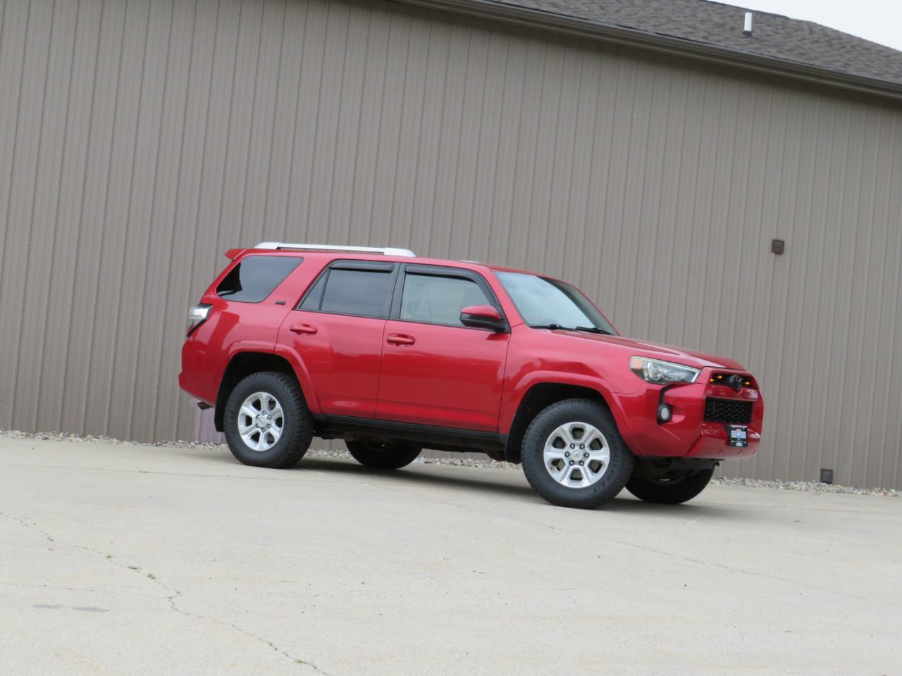 Toyota 4Runner SR5 4WD 2014