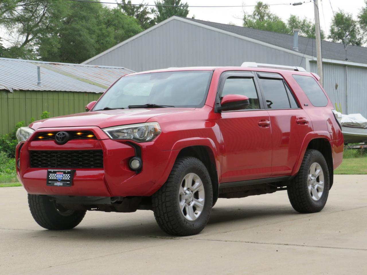 Toyota 4Runner SR5 4WD 2014