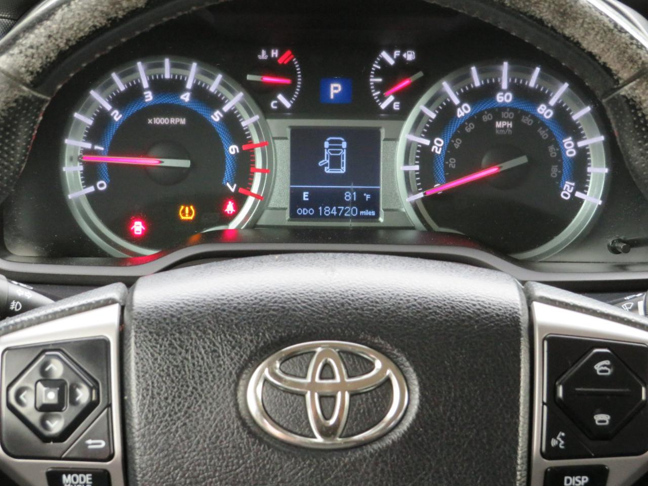 Toyota 4Runner SR5 4WD 2014