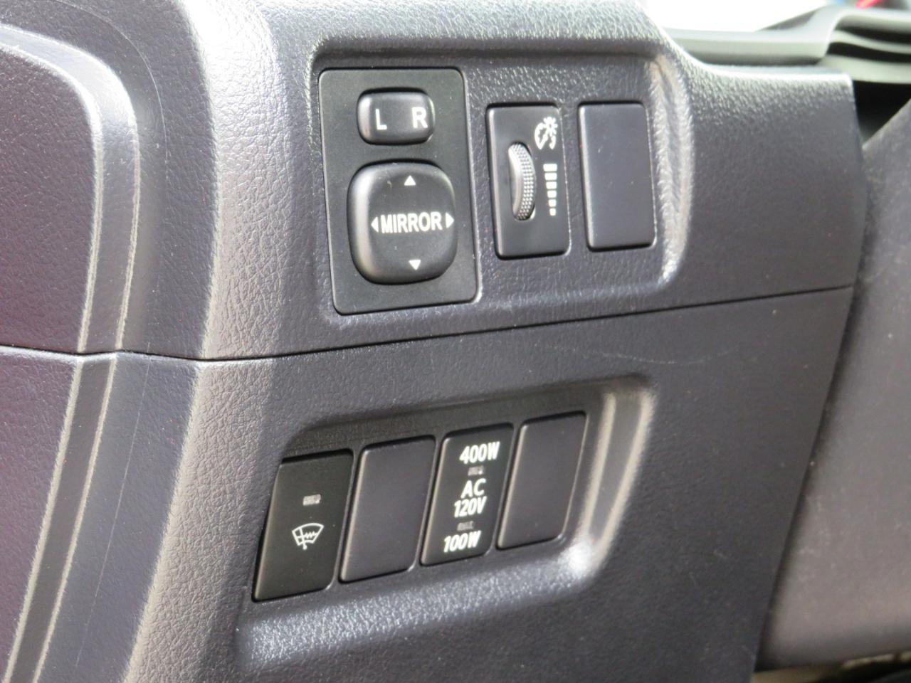 Toyota 4Runner SR5 4WD 2014
