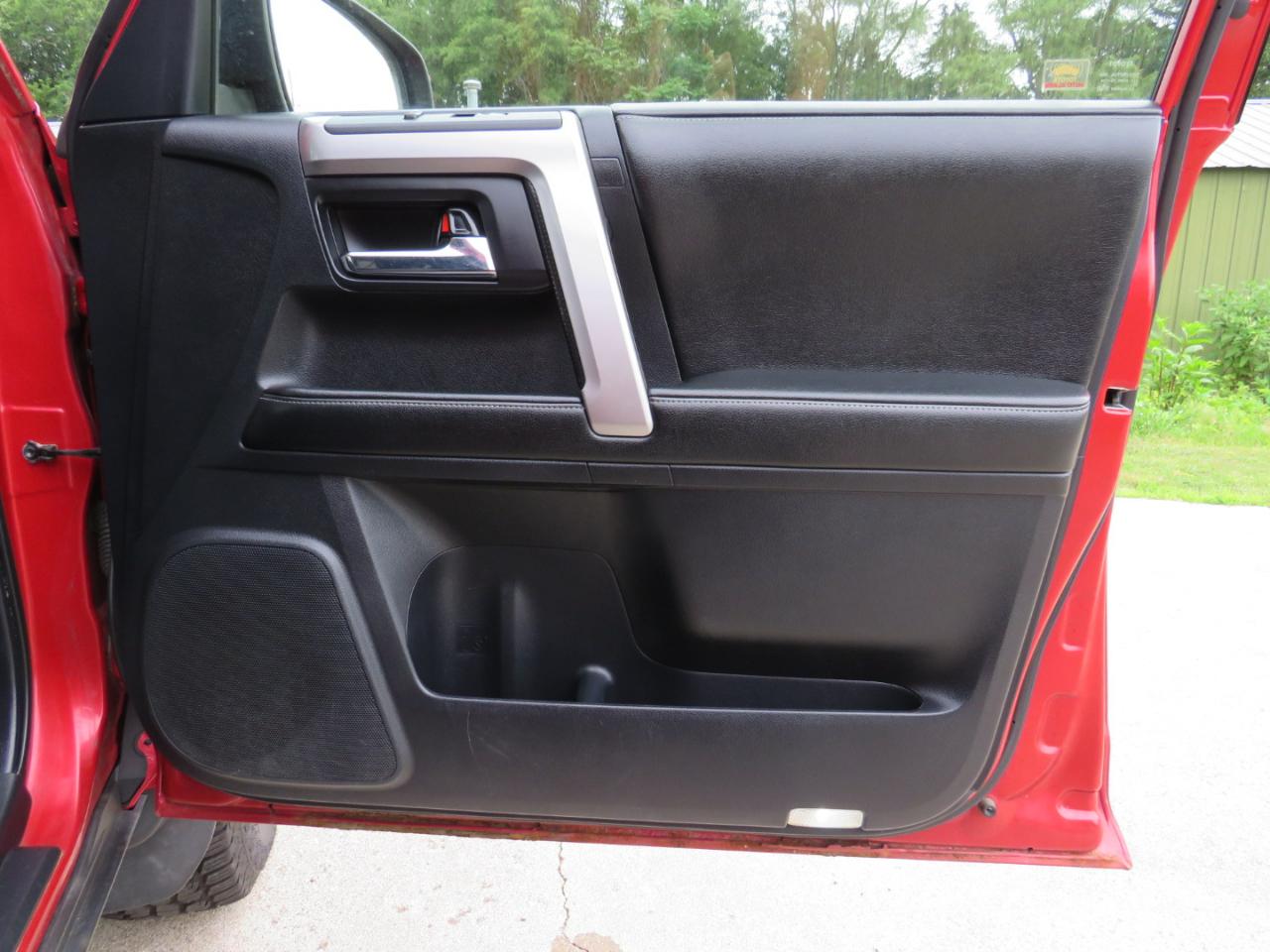 Toyota 4Runner SR5 4WD 2014