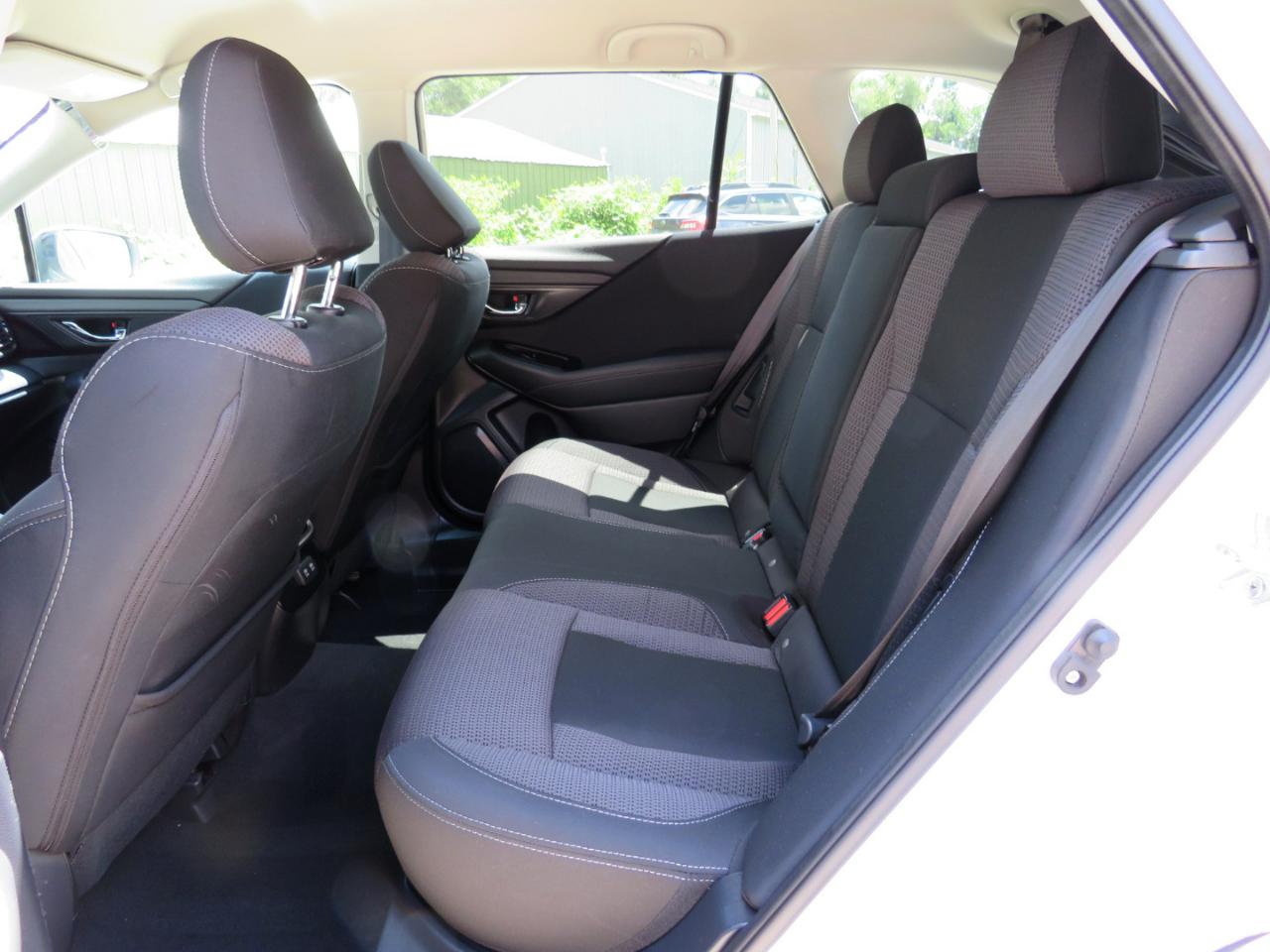 Subaru Outback Premium 2022