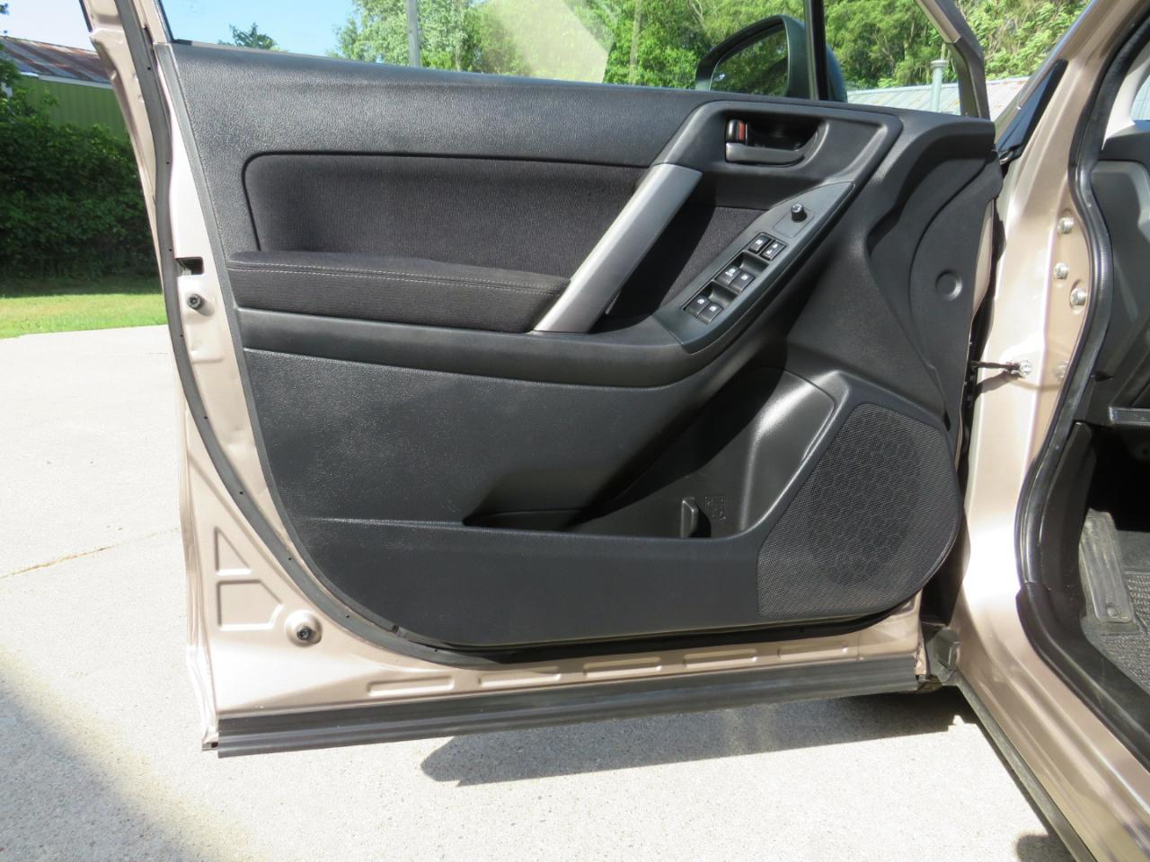 Subaru Forester 2.5i 2015