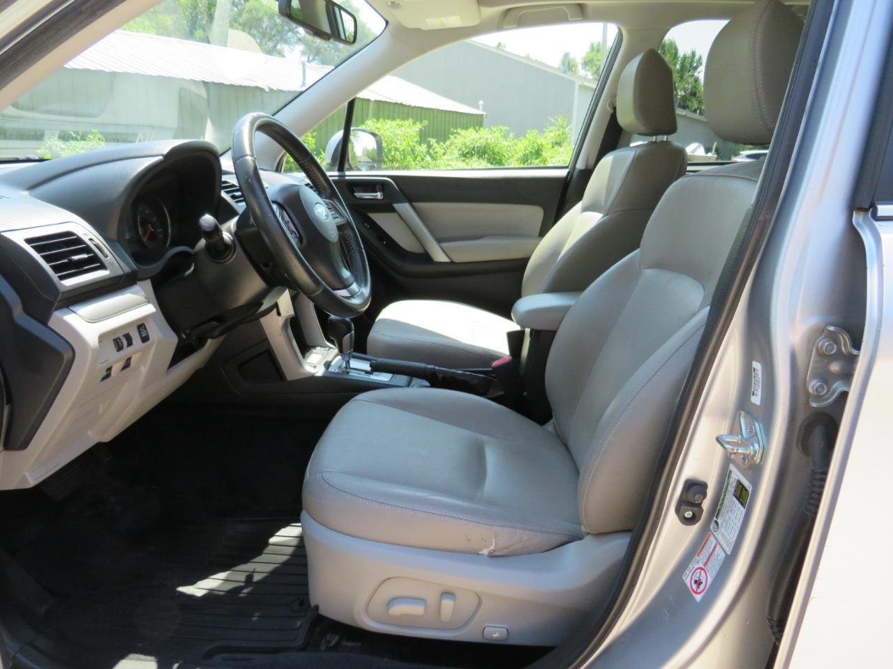 Subaru Forester 2.5i Limited 2015