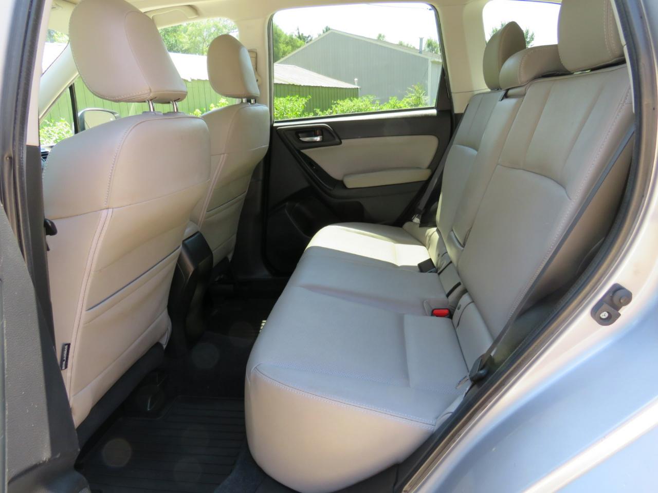 Subaru Forester 2.5i Limited 2015