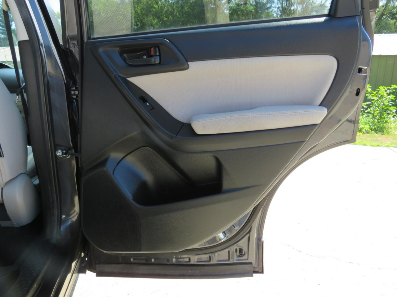 Subaru Forester 2.5i Premium 2015