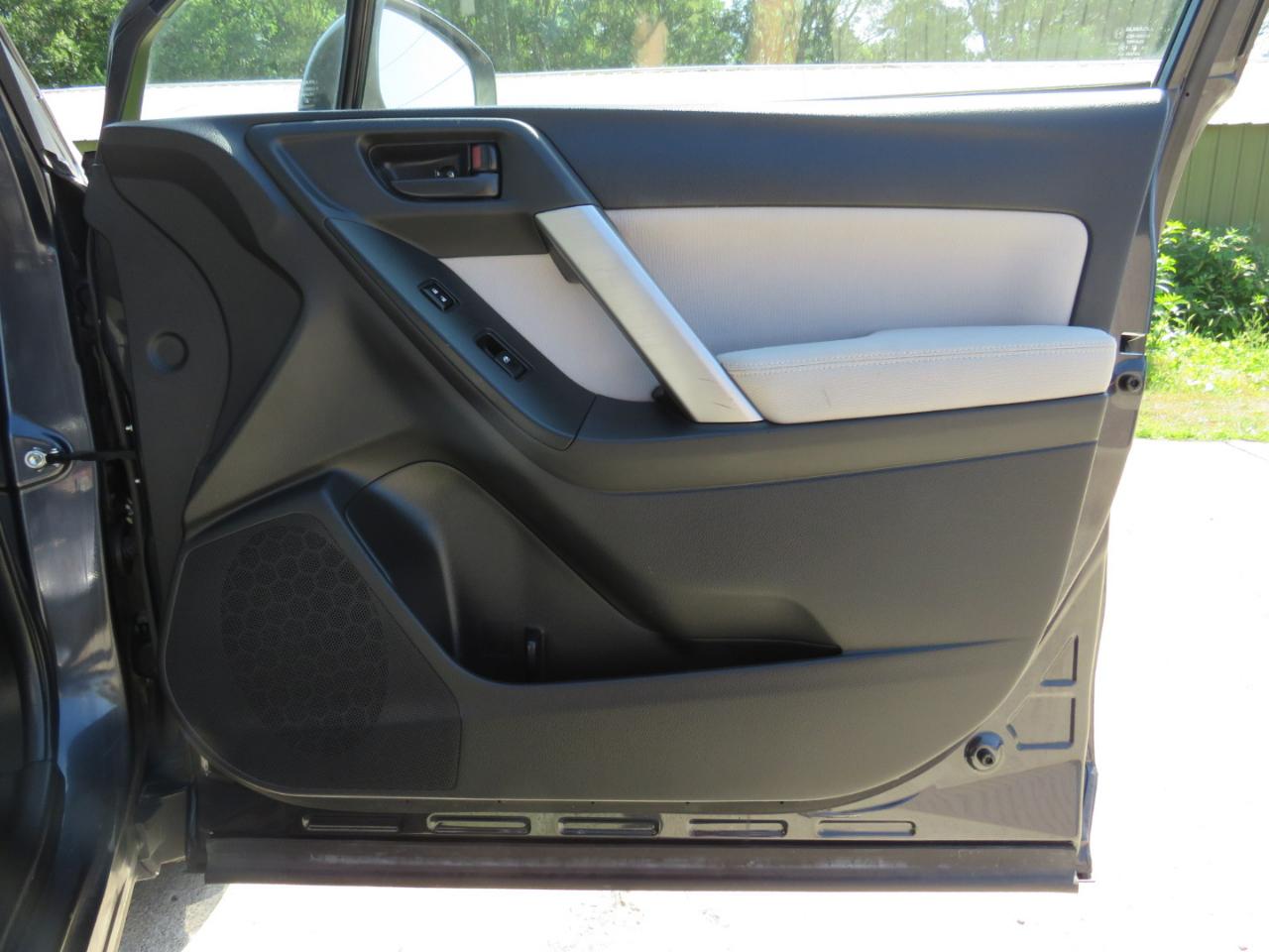 Subaru Forester 2.5i Premium 2015