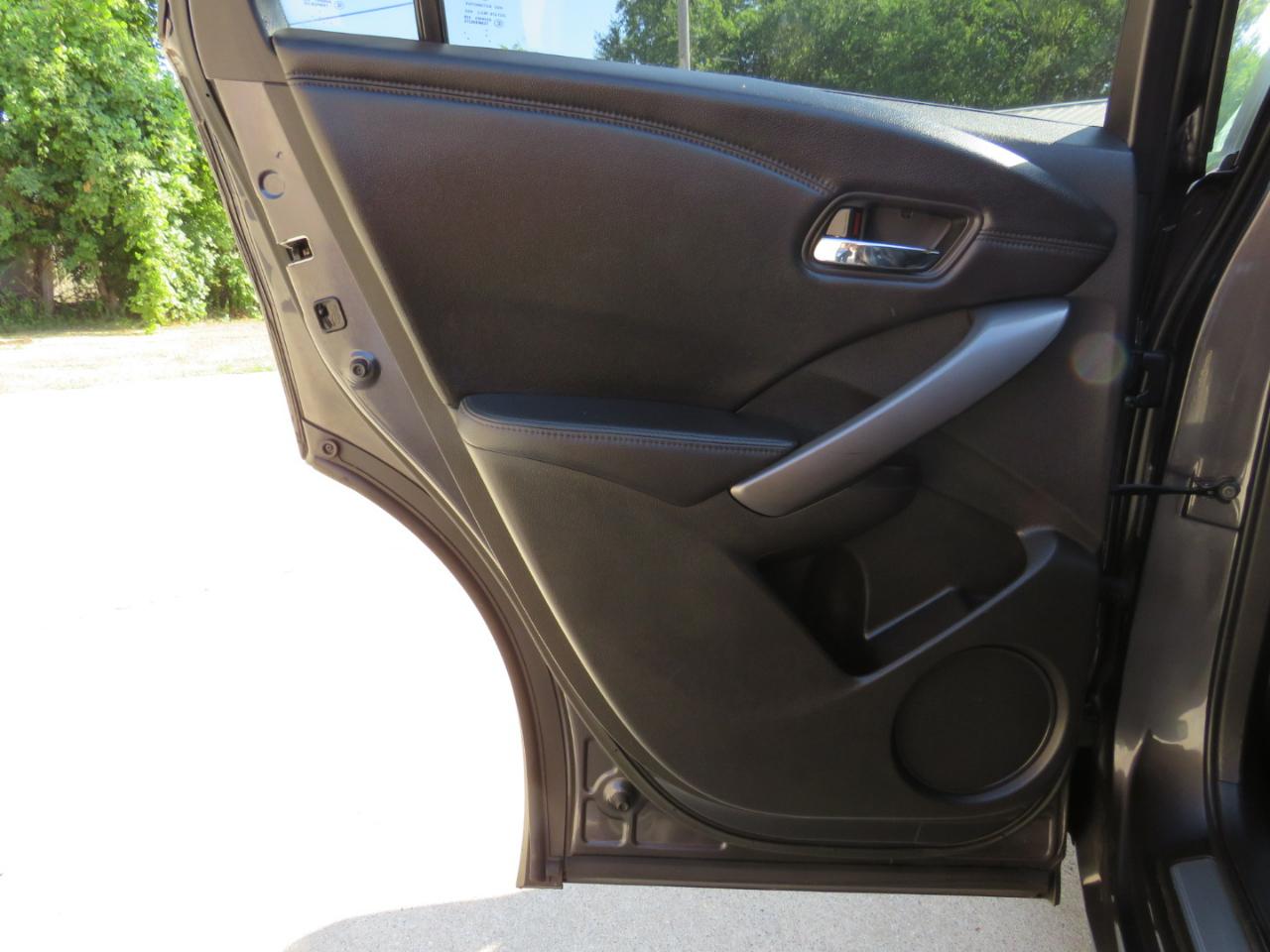 Acura RDX 6-Spd AT AWD w/ Technology Package 2013