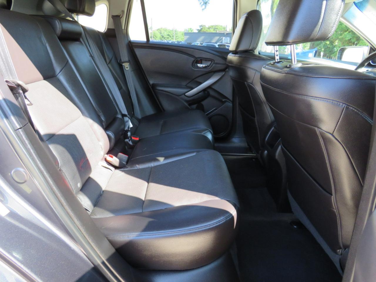 Acura RDX 6-Spd AT AWD w/ Technology Package 2013
