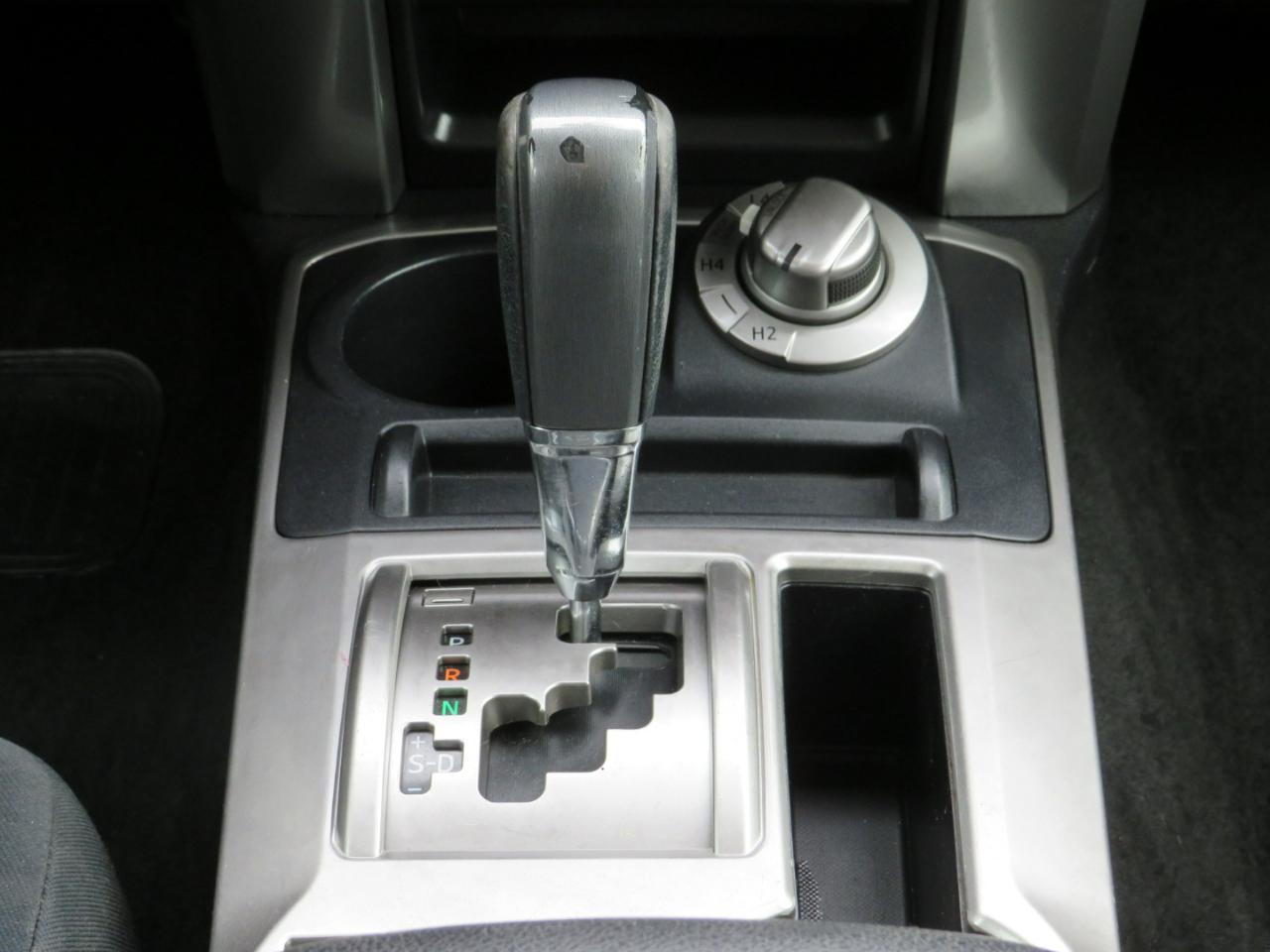 Toyota 4Runner SR5 4WD 2015