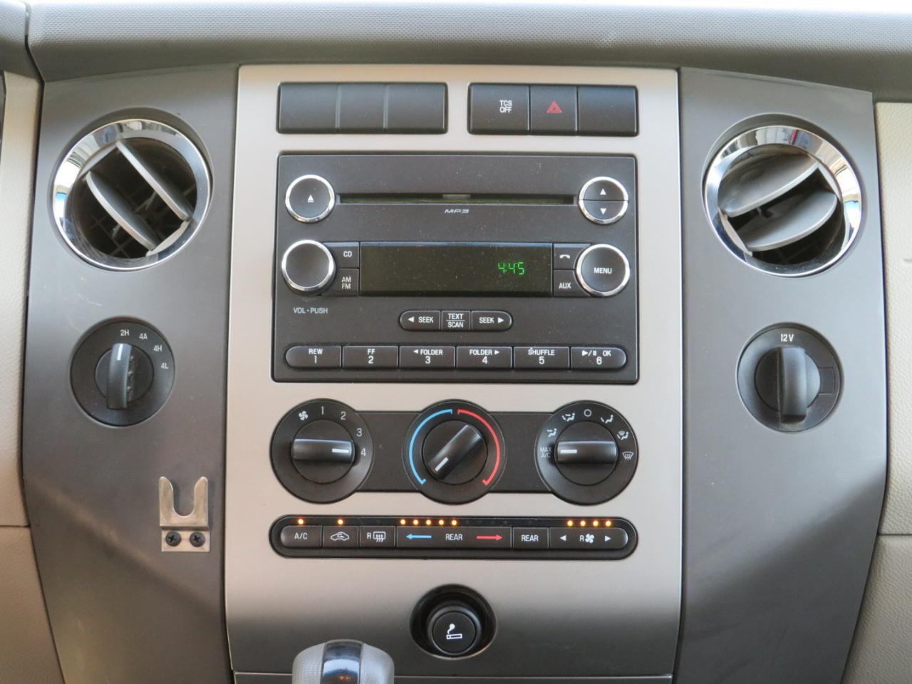 Ford Expedition EL XL 4WD 2014