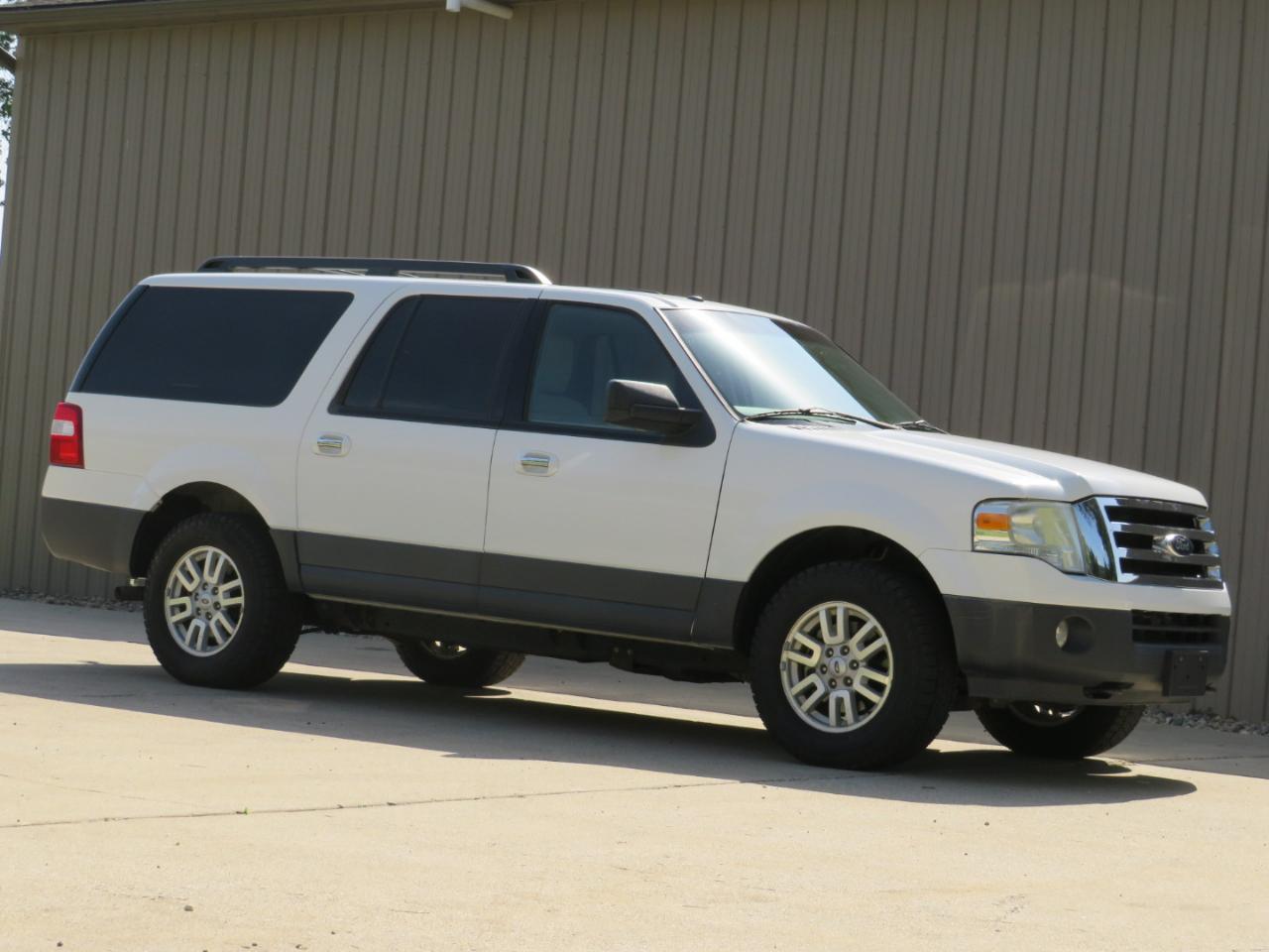 Ford Expedition EL XL 4WD 2014