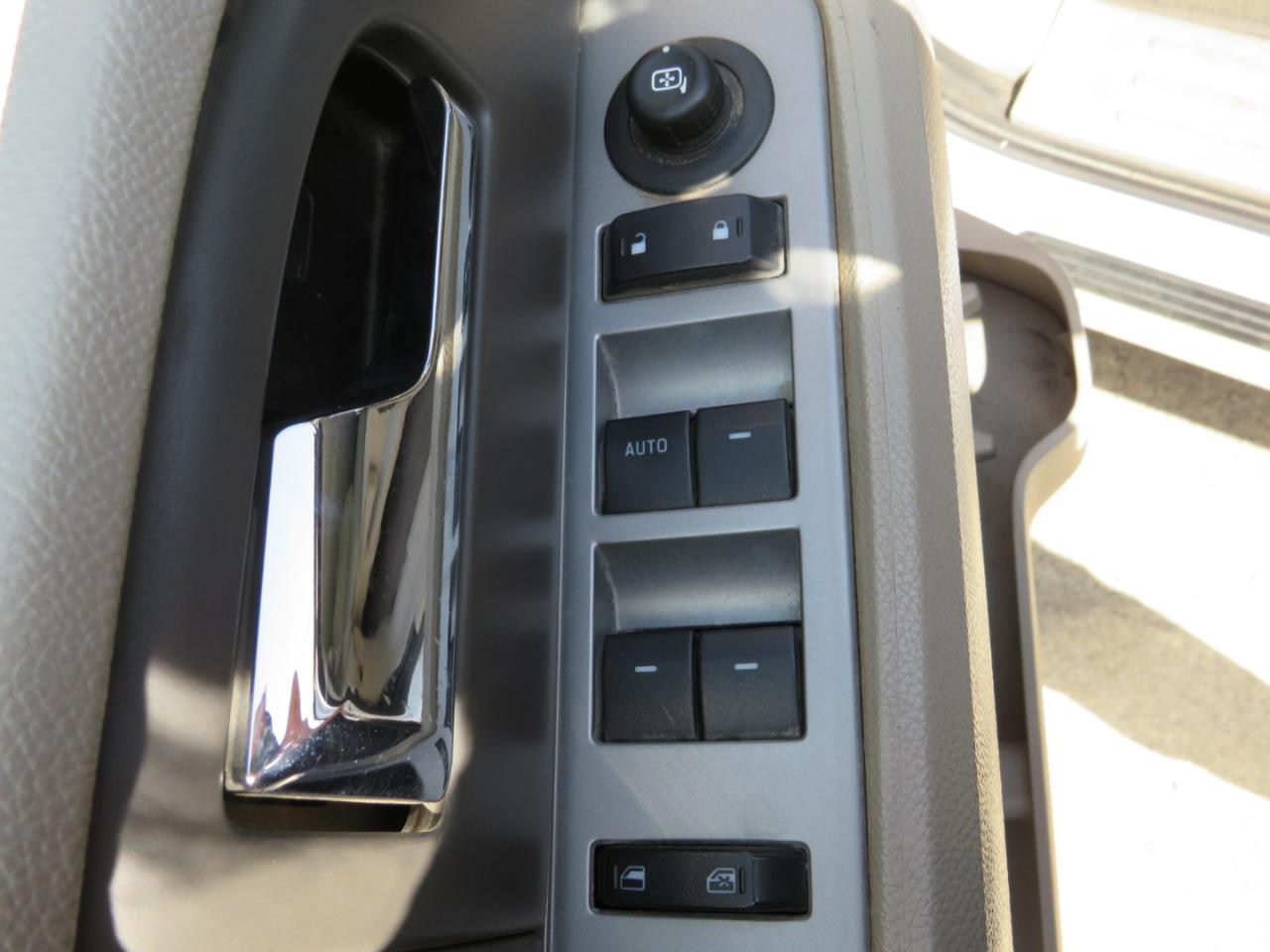 Ford Expedition EL XL 4WD 2014