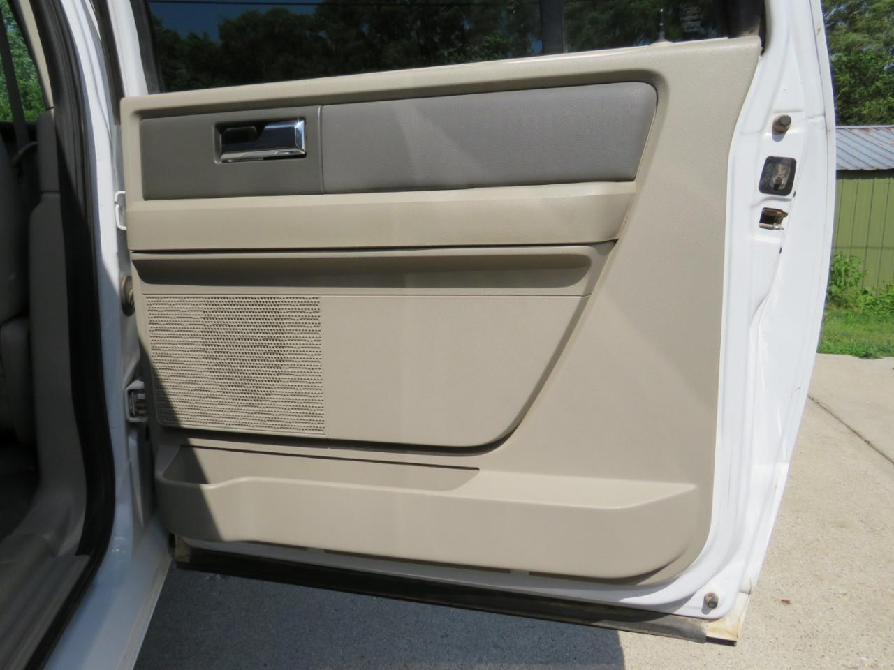 Ford Expedition EL XL 4WD 2014
