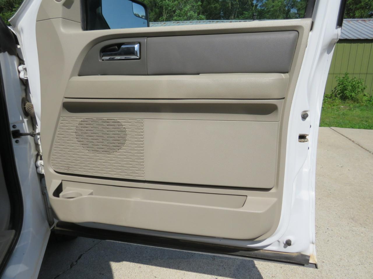 Ford Expedition EL XL 4WD 2014