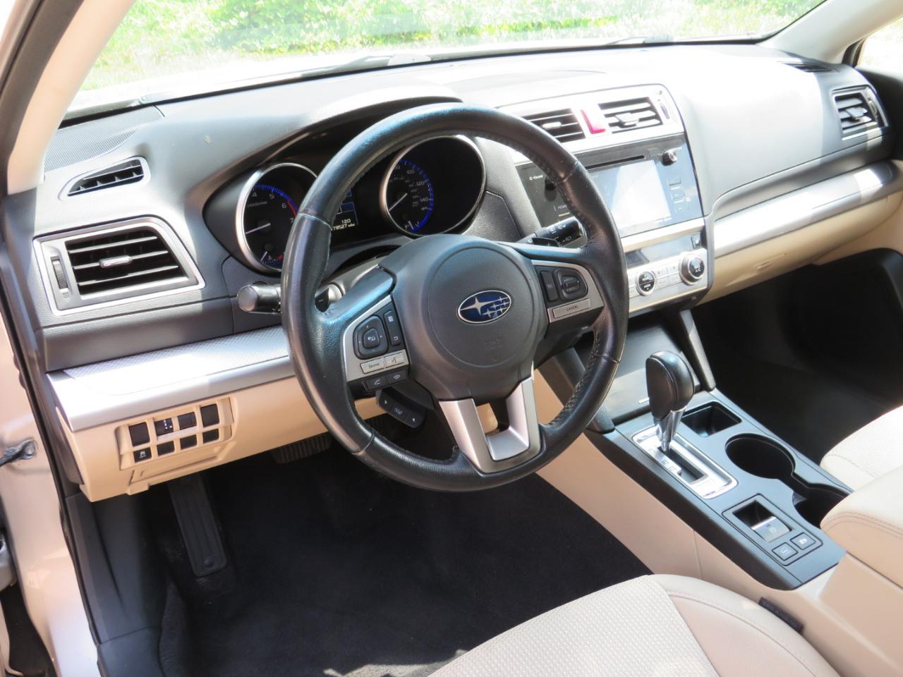 Subaru Outback 2.5i Premium 2017